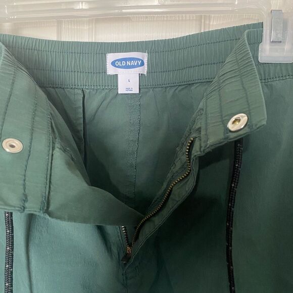 OLD NAVY Men’s Two (2) Stretch Cargo Shorts Size L - Picture 6 of 11